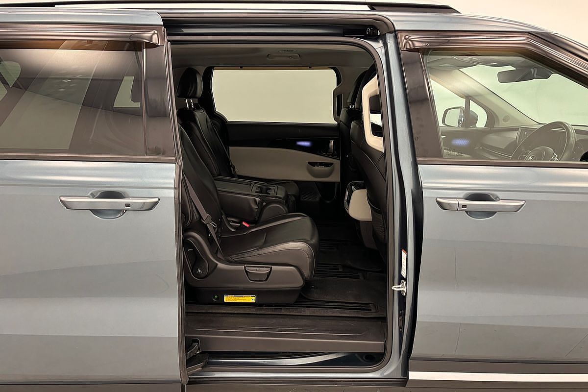 2020 Kia Carnival Platinum KA4