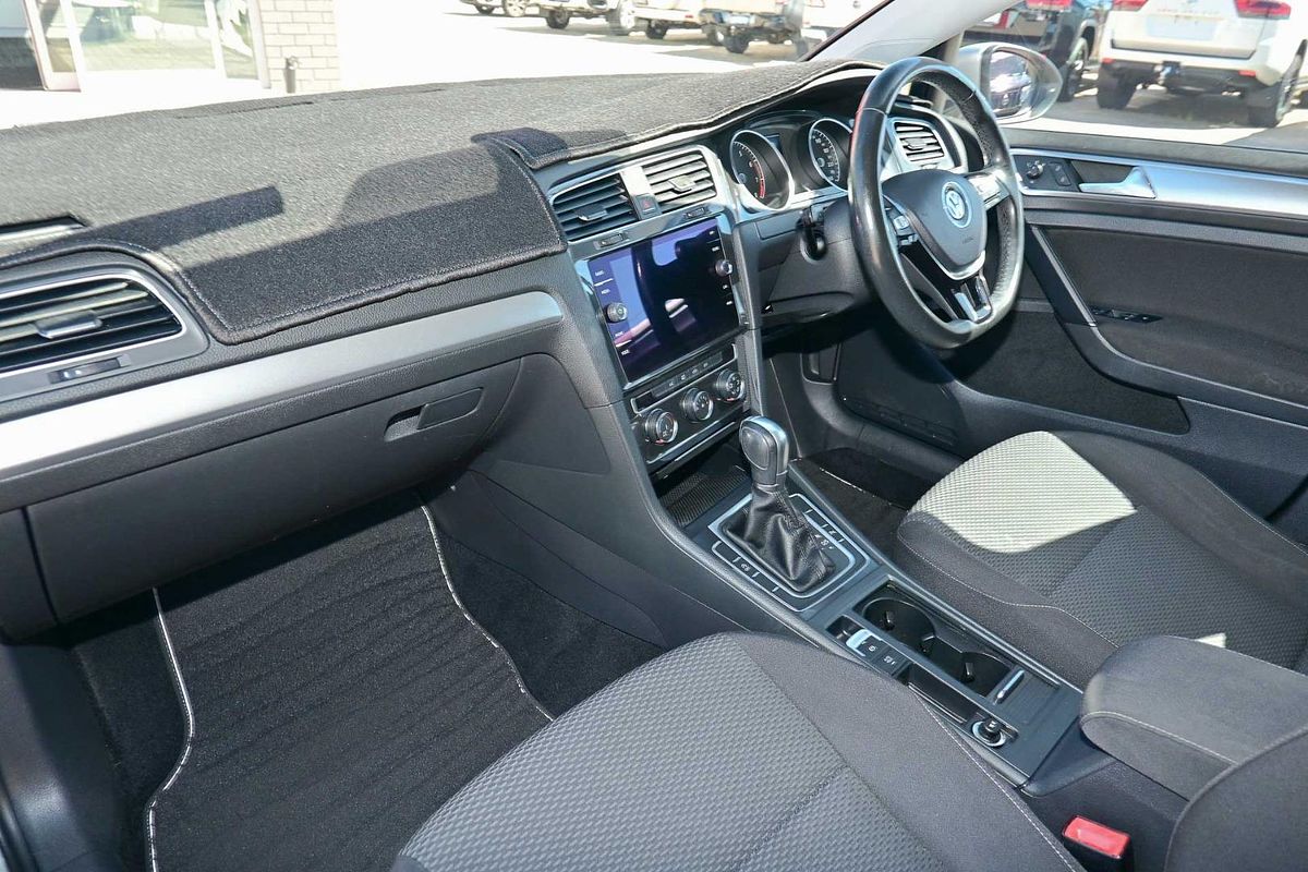 2017 Volkswagen Golf 110TSI Trendline 7.5
