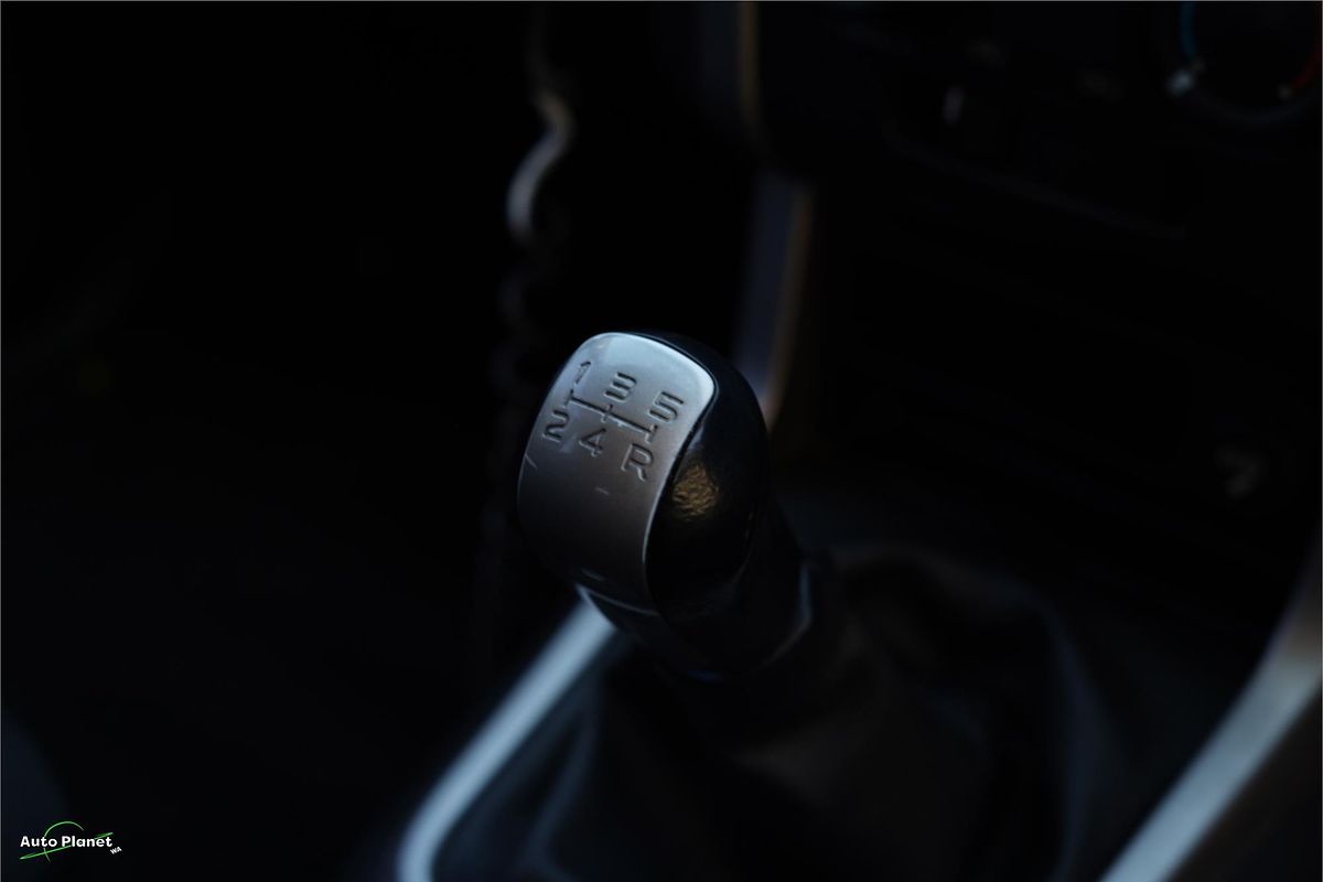 2015 Isuzu MU-X LS-M