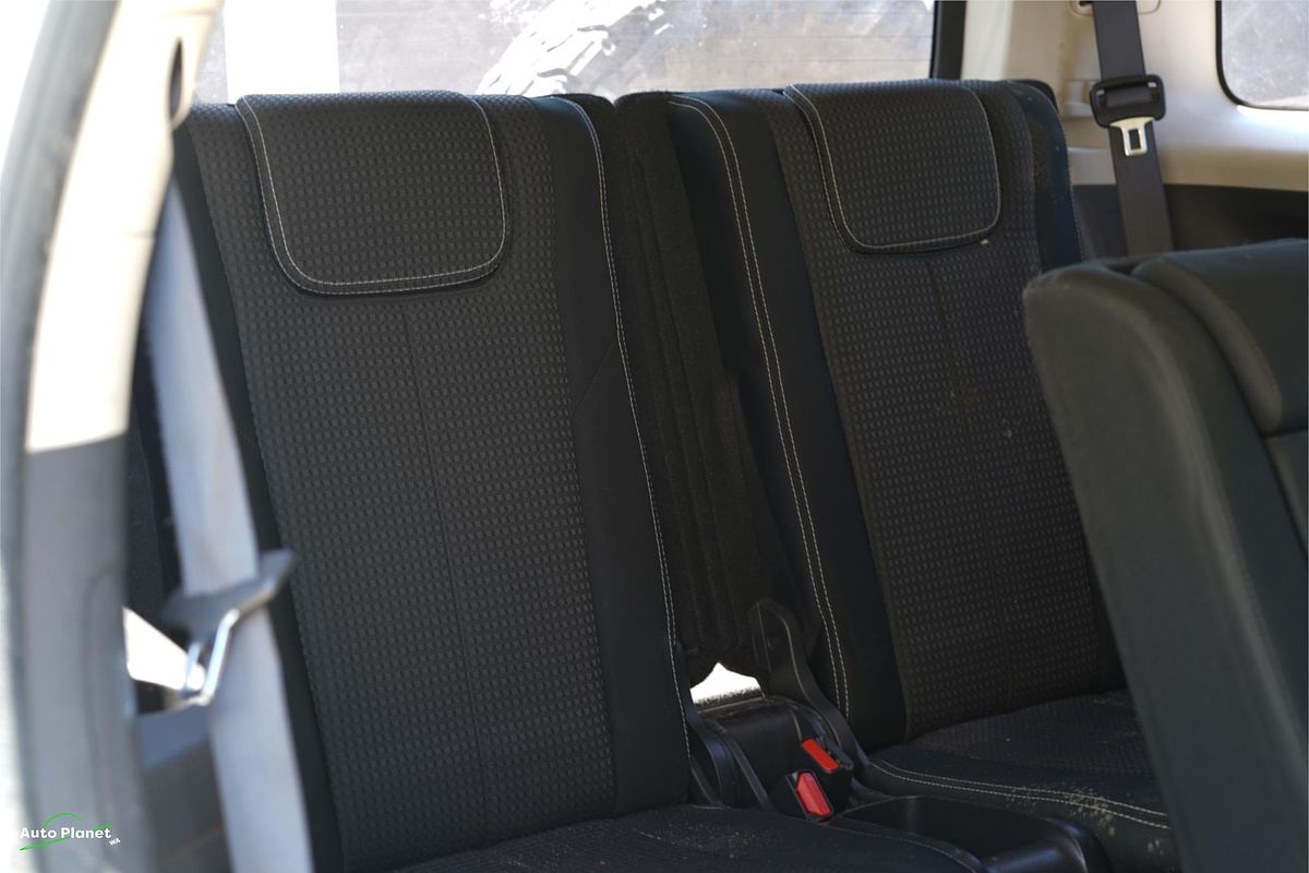 2015 Isuzu MU-X LS-M