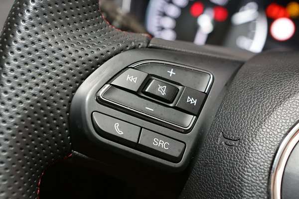 2024 MG HS Vibe SAS23