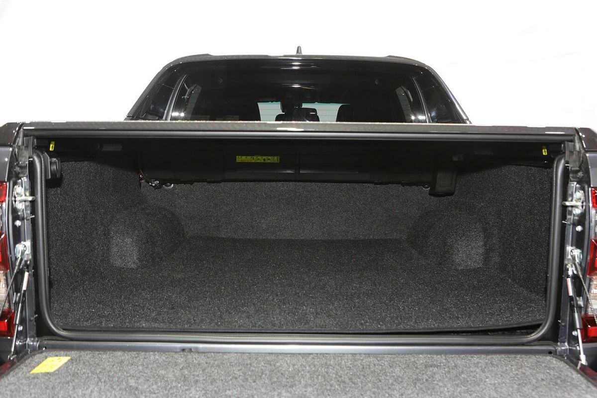 2025 Toyota Hilux Rogue 48V GUN126R 4X4