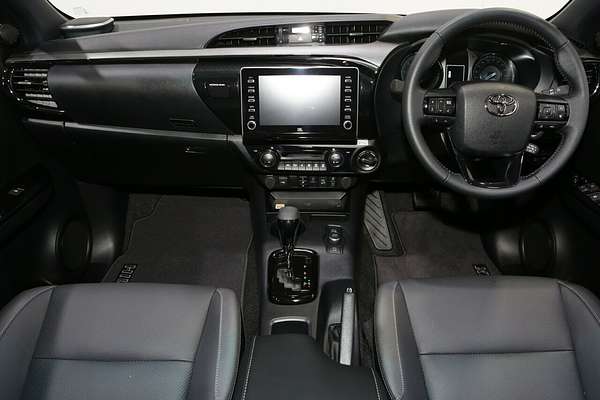 2025 Toyota Hilux Rogue 48V GUN126R 4X4