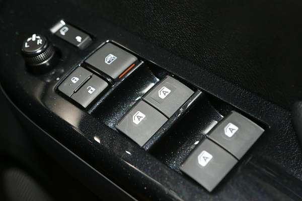 2025 Toyota Hilux Rogue 48V GUN126R 4X4