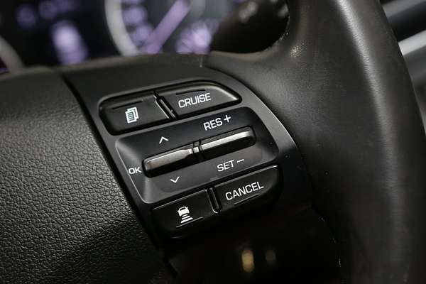 2020 Hyundai Elantra Active AD.2