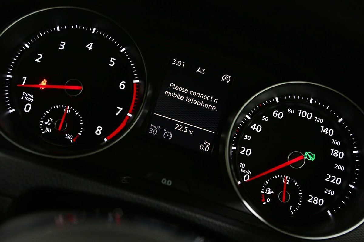 2015 Volkswagen Golf GTI 7