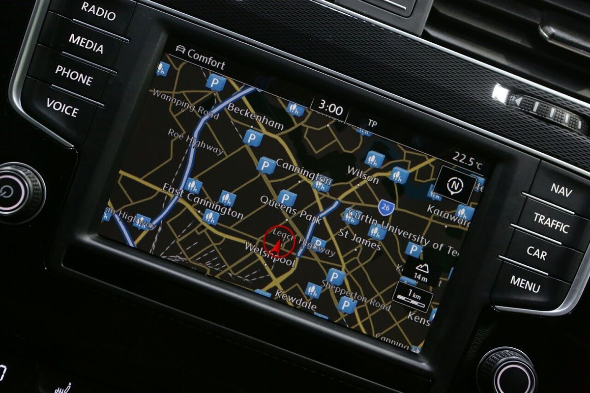 2015 Volkswagen Golf GTI 7