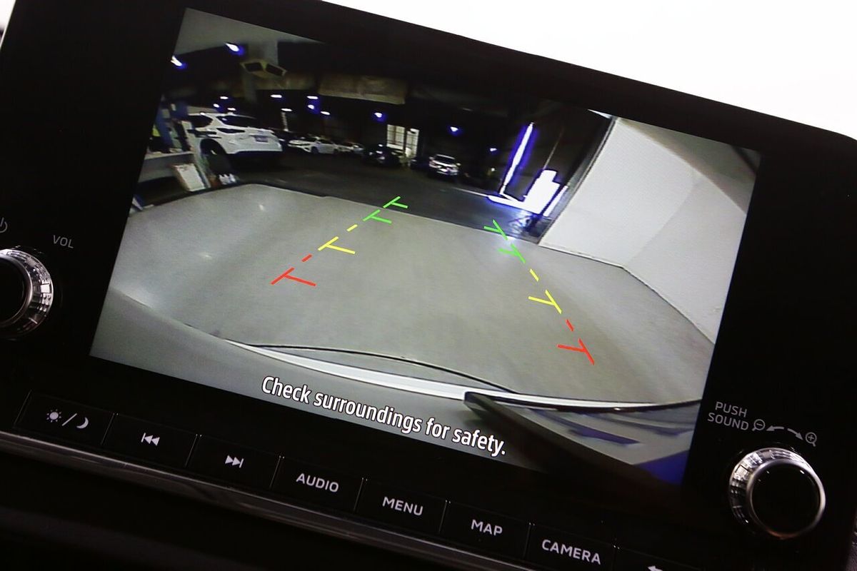 2024 Mitsubishi Outlander LS ZM