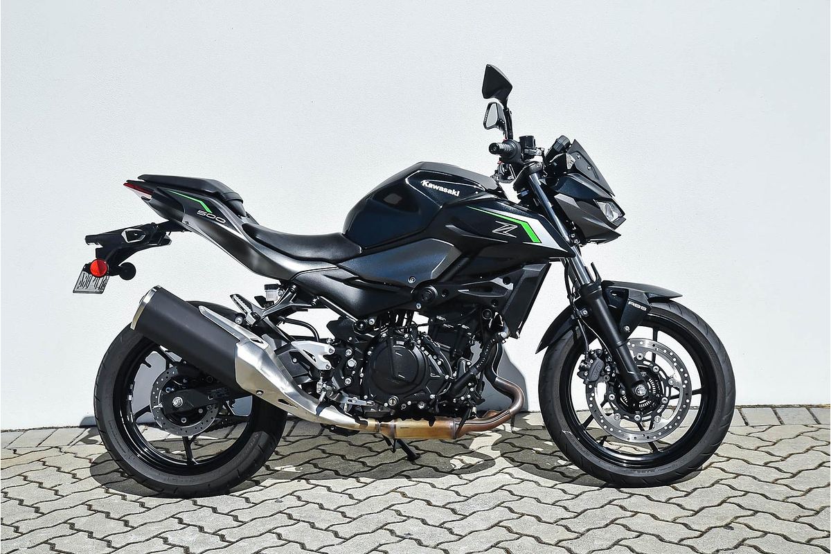 2024 Kawasaki Z500 SE Z