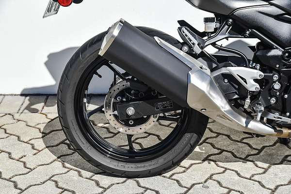 2024 Kawasaki Z500 SE Z