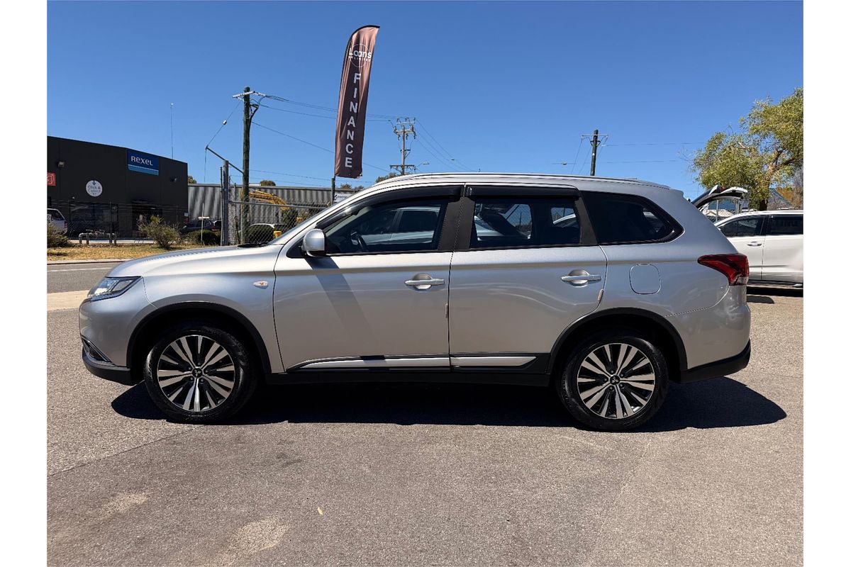 2018 Mitsubishi Outlander ES ZL