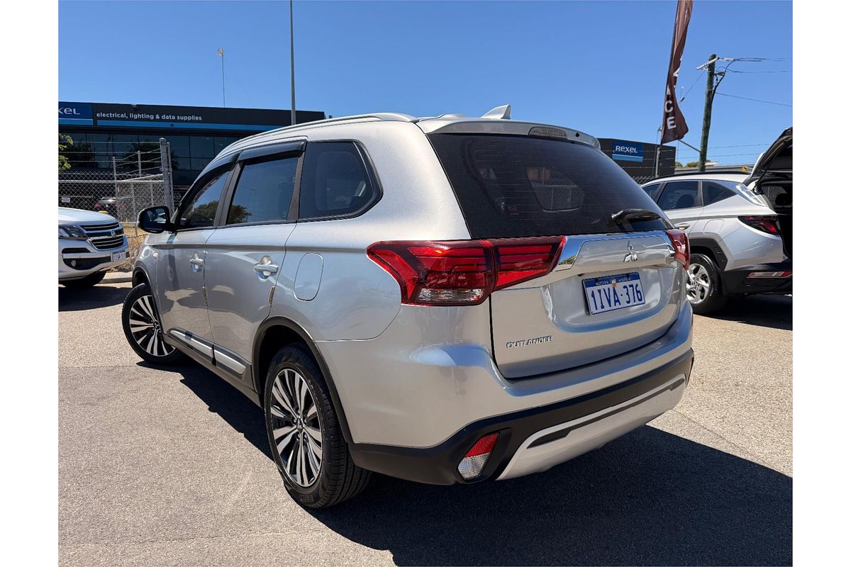 2018 Mitsubishi Outlander ES ZL
