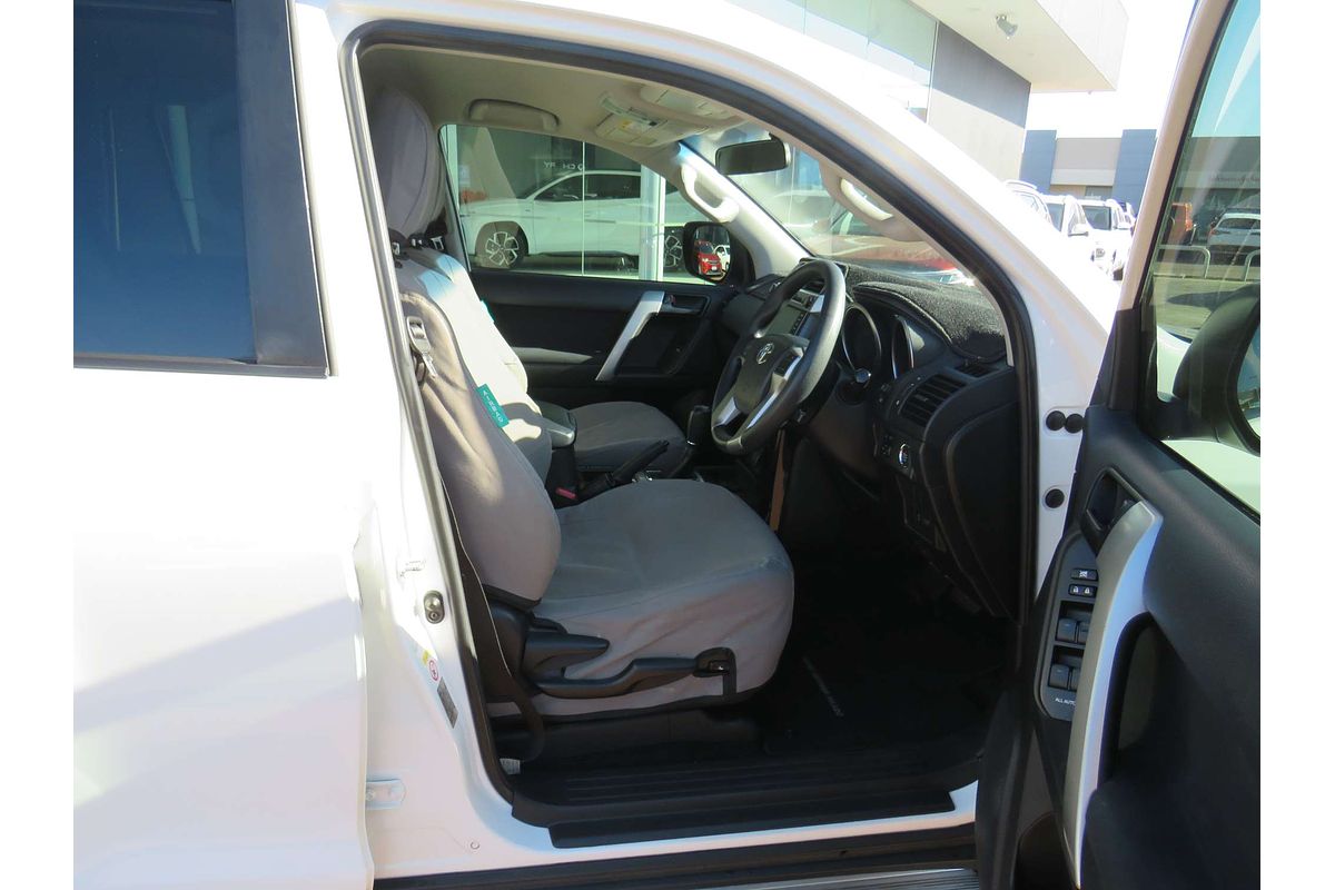 2017 Toyota Landcruiser Prado GX GDJ150R