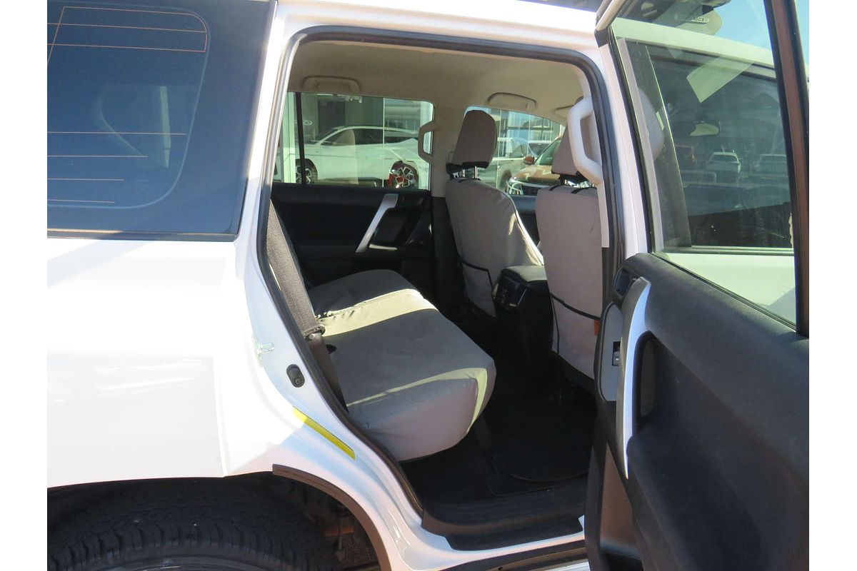 2017 Toyota Landcruiser Prado GX GDJ150R