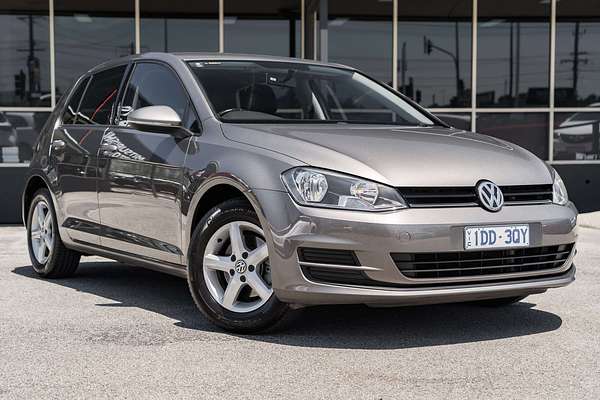 2015 Volkswagen Golf 90TSI 7