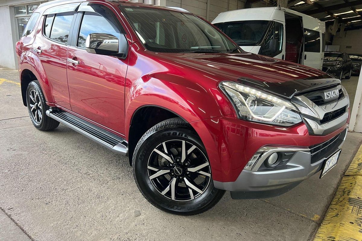2020 Isuzu MU-X LS-T