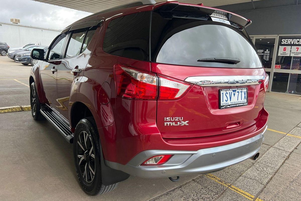2020 Isuzu MU-X LS-T