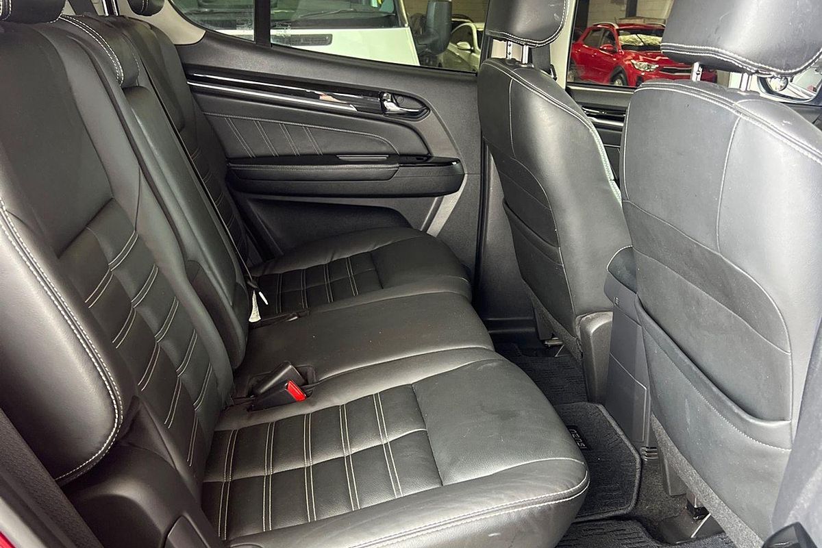 2020 Isuzu MU-X LS-T