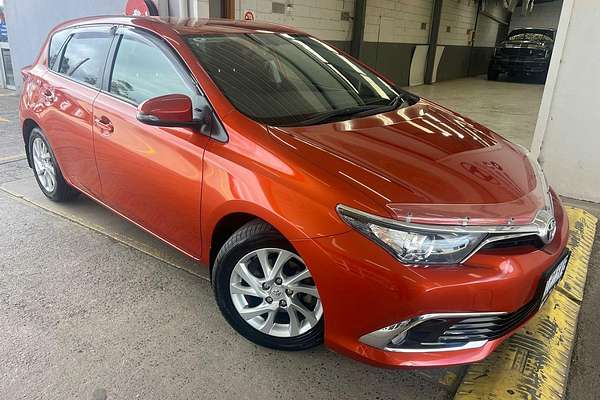 2017 Toyota Corolla Ascent Sport ZRE182R