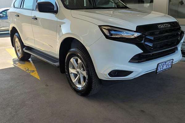 2024 Isuzu MU-X LS-M