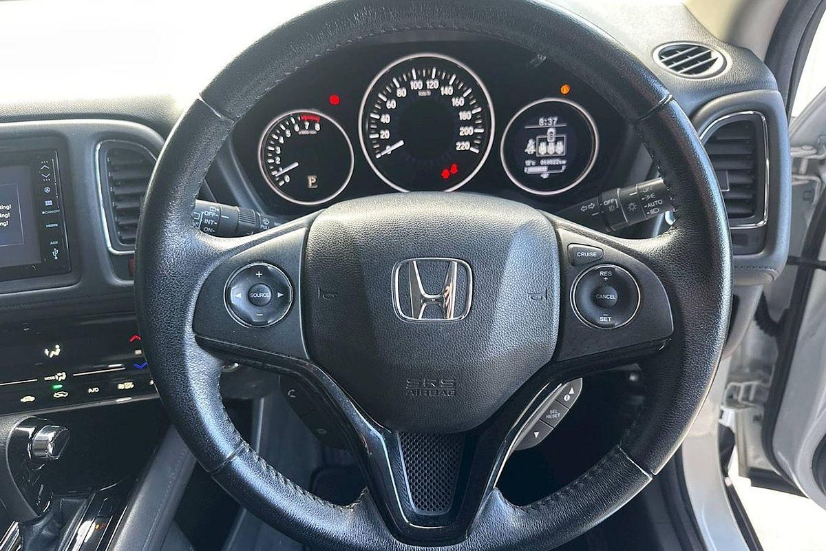 2017 Honda HR-V VTi-S