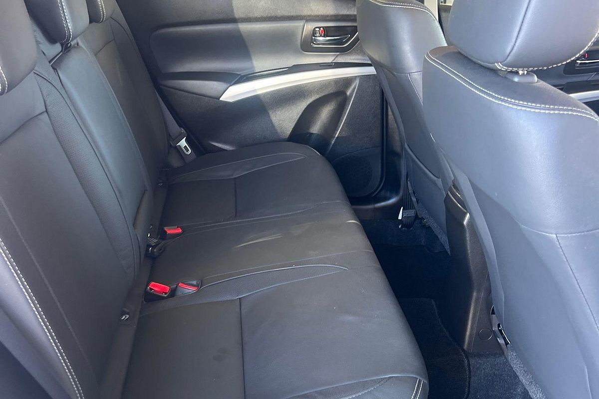 2020 Suzuki S-Cross Turbo Prestige JY