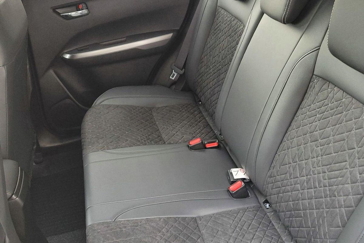 2024 Suzuki Vitara Turbo LY Series II