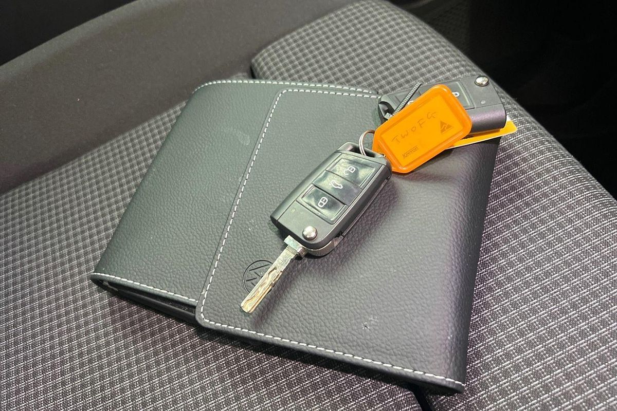 2022 Volkswagen Caddy TSI220 5 LWB