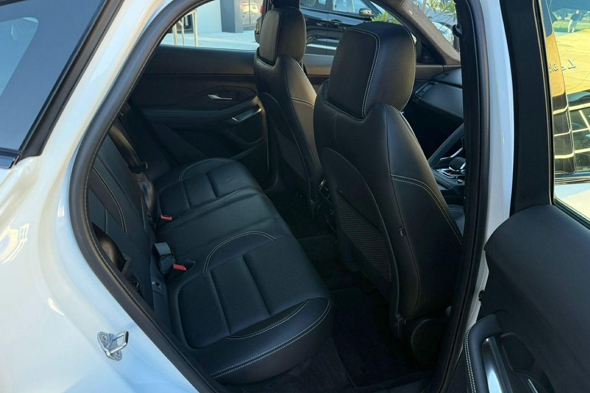 2021 Jaguar E-PACE P250 R-Dynamic SE X540