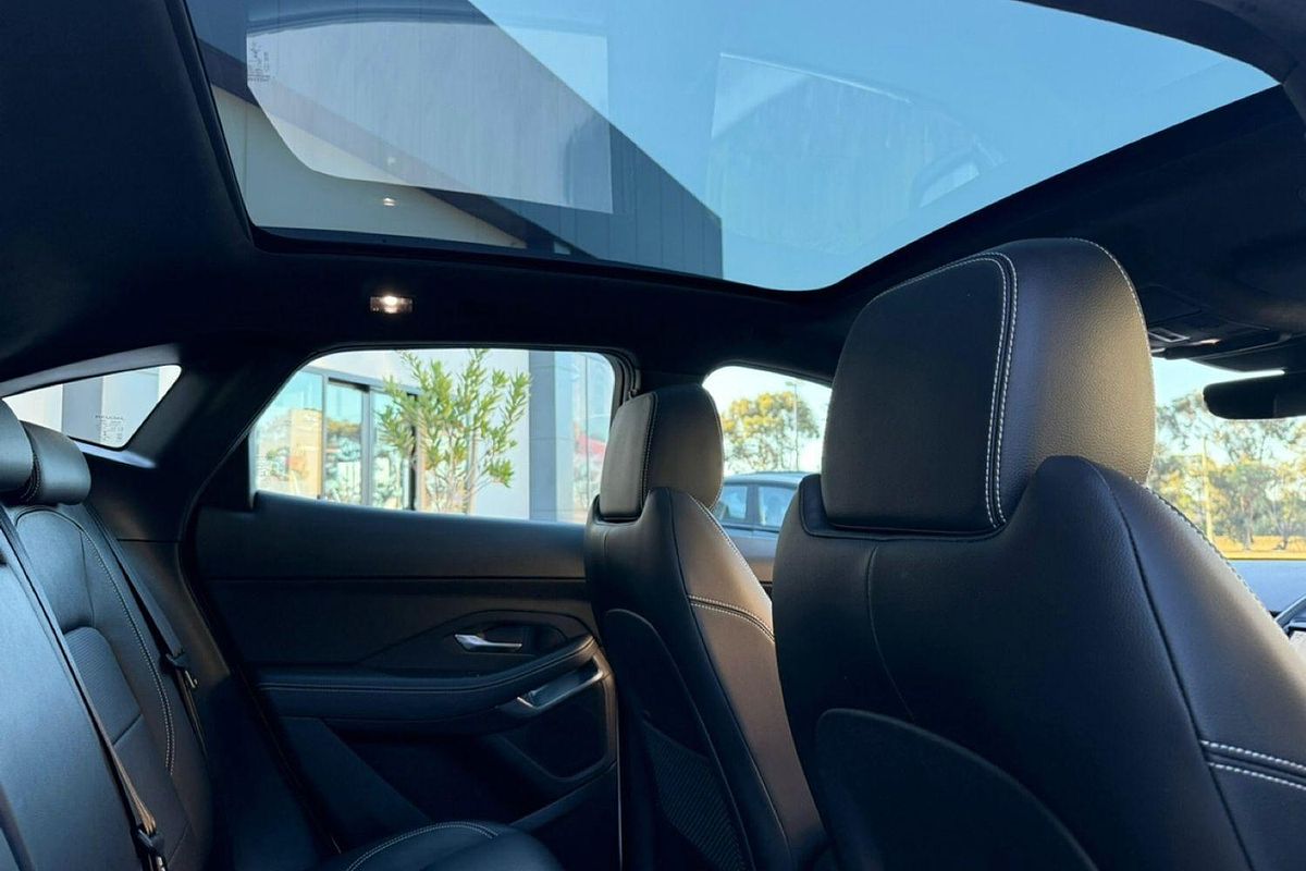 2021 Jaguar E-PACE P250 R-Dynamic SE X540