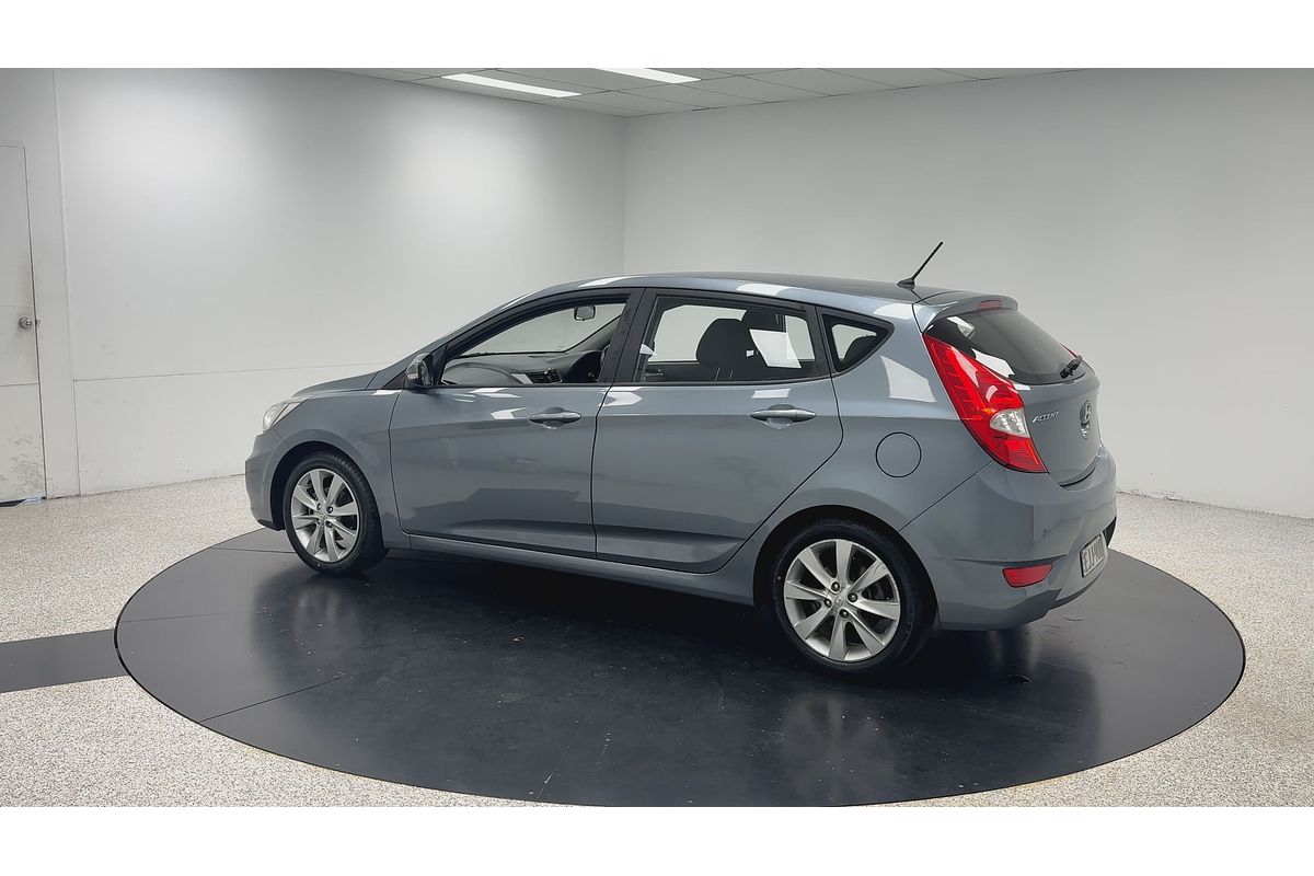 2018 Hyundai Accent Sport RB6