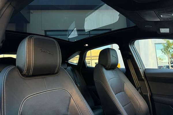 2021 Jaguar E-PACE P250 R-Dynamic SE X540