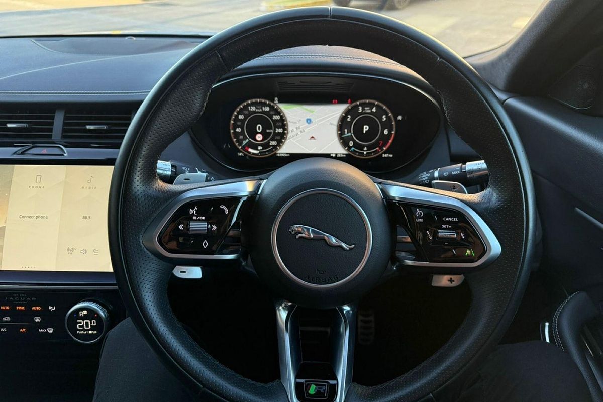 2021 Jaguar E-PACE P250 R-Dynamic SE X540