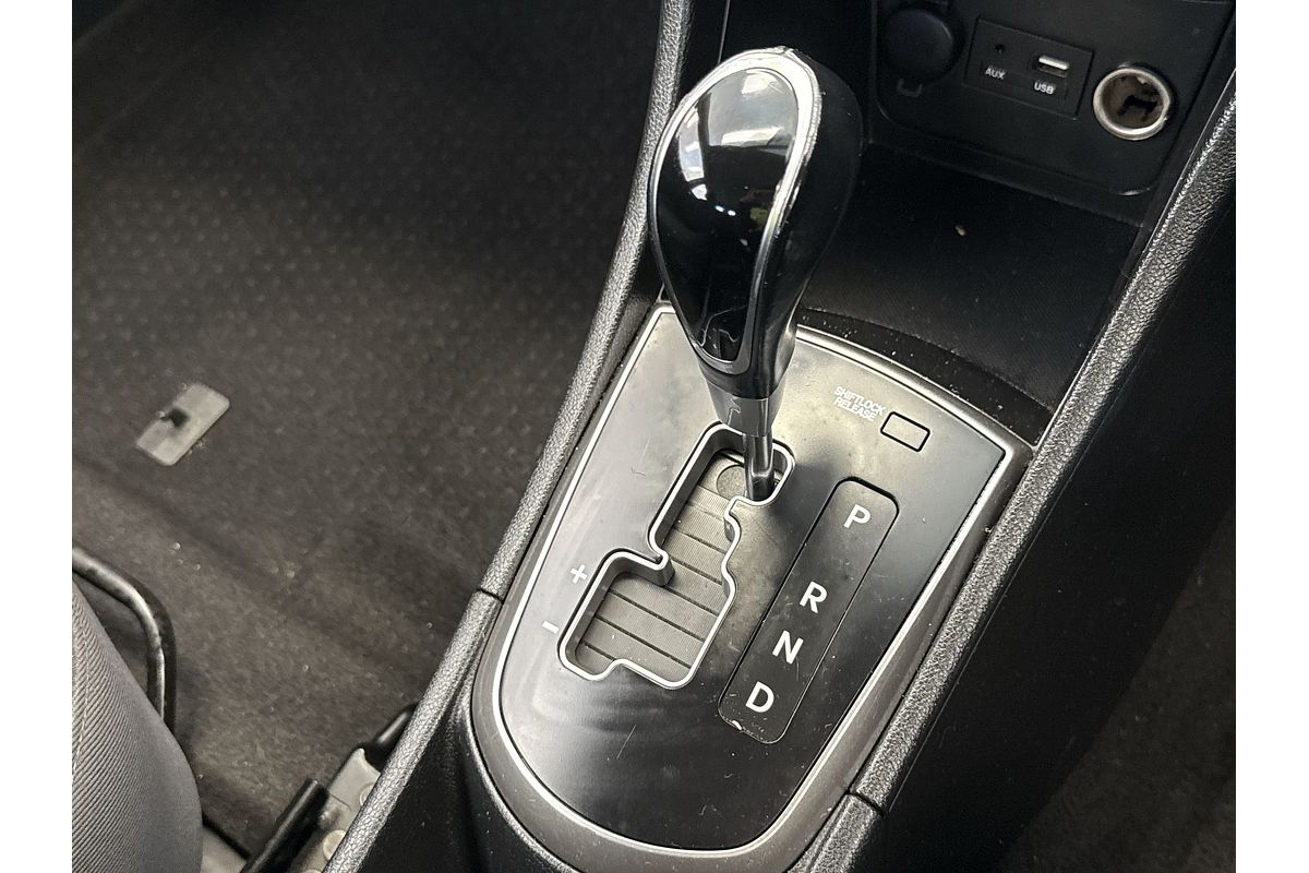 2018 Hyundai Accent Sport RB6