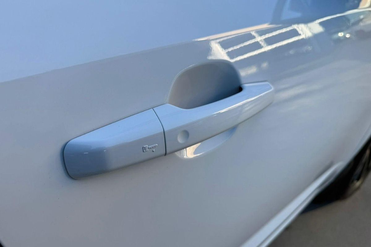 2021 Jaguar E-PACE P250 R-Dynamic SE X540