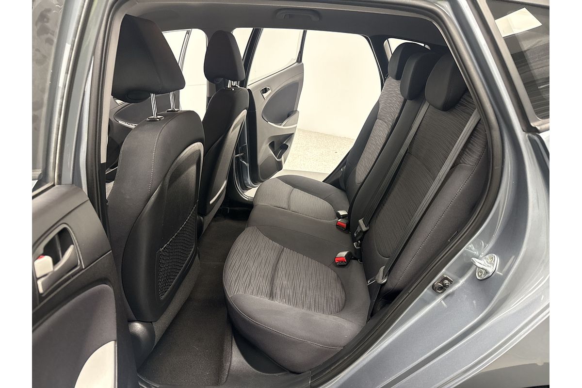 2018 Hyundai Accent Sport RB6