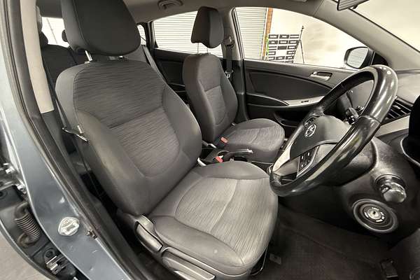 2018 Hyundai Accent Sport RB6