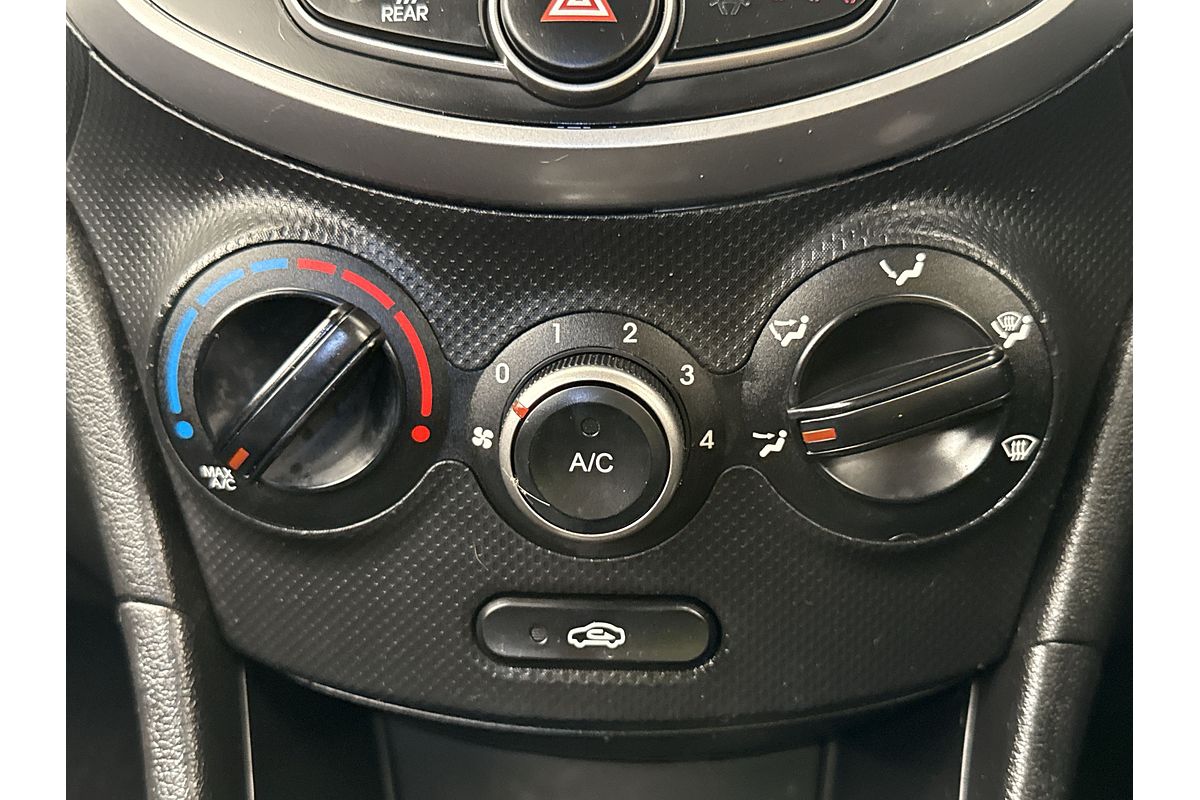 2018 Hyundai Accent Sport RB6