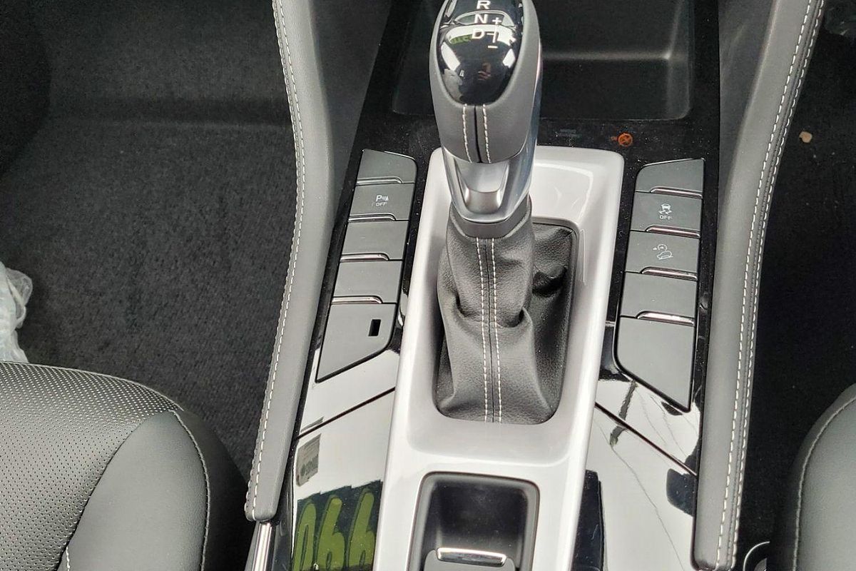 2023 Isuzu MU-X LS-T