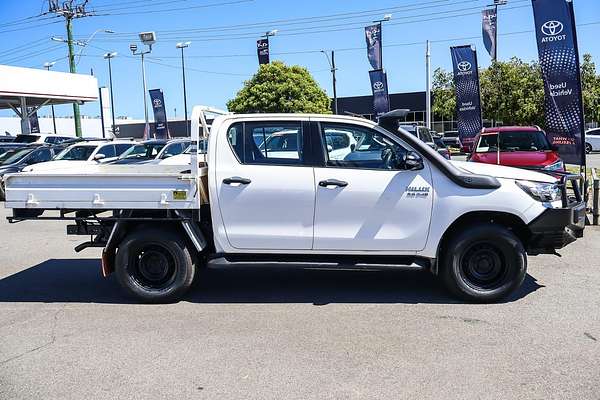 2021 Toyota Hilux SR GUN126R 4X4