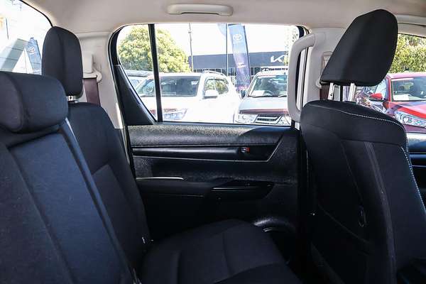 2021 Toyota Hilux SR GUN126R 4X4