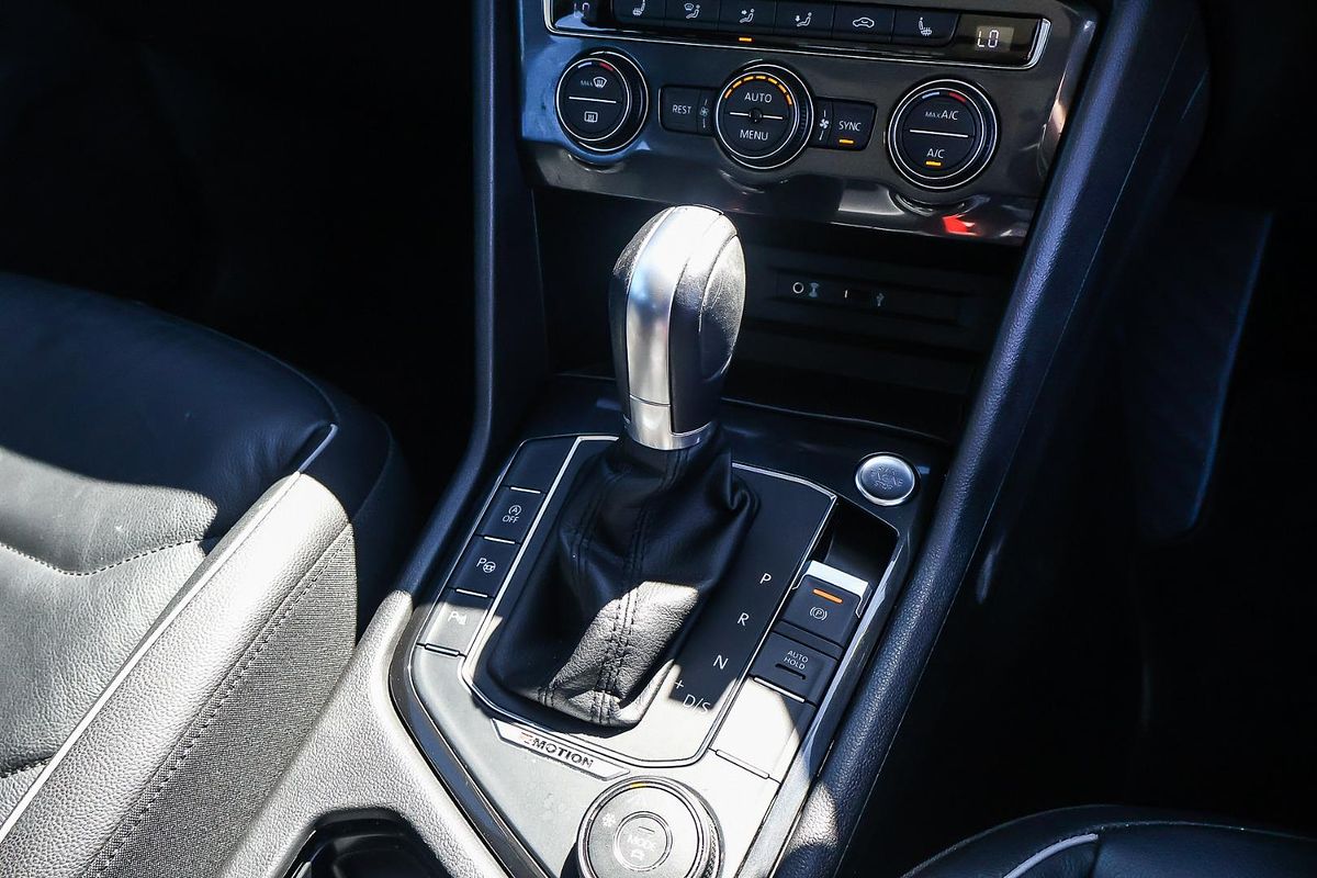 2016 Volkswagen Tiguan 110TDI Comfortline 5N