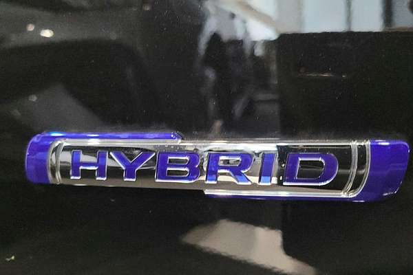 2025 Suzuki Swift Hybrid GLX UZ