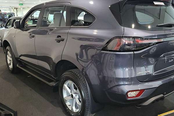 2025 Isuzu MU-X LS-M