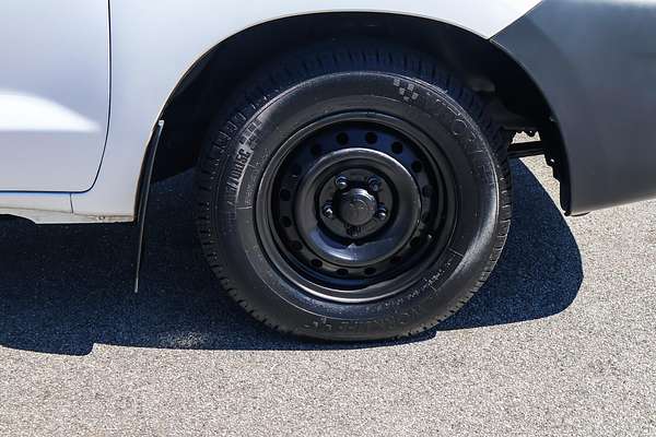 2013 Toyota Hilux Workmate TGN16R Rear Wheel Drive