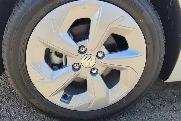 2024 Suzuki Swift Hybrid Plus UZ