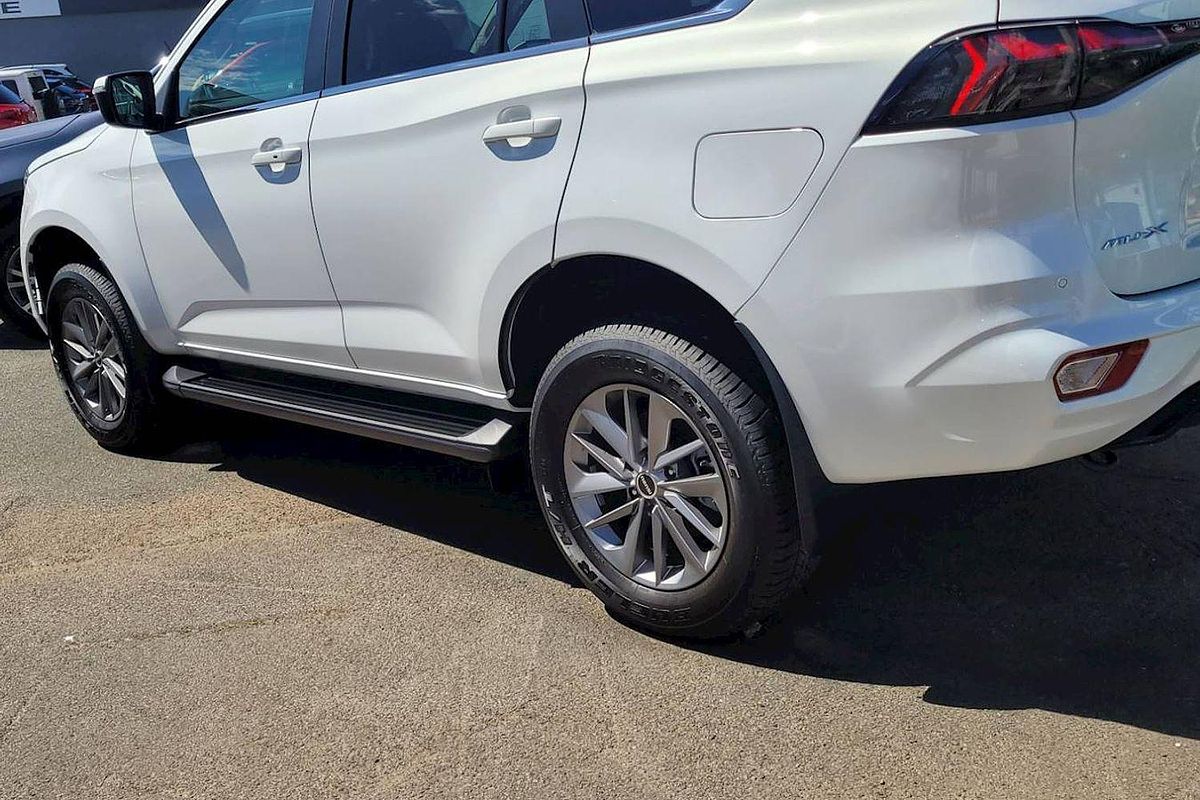 2025 Isuzu MU-X LS-U