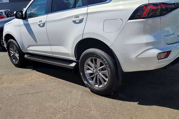 2025 Isuzu MU-X LS-U