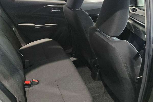 2025 Suzuki Swift Hybrid GLX UZ