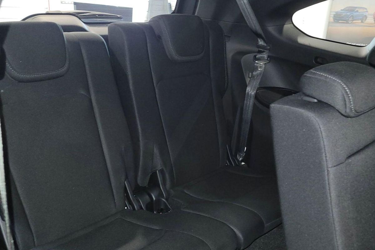 2025 Isuzu MU-X LS-M